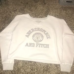 A&F long sleeve/crew neck